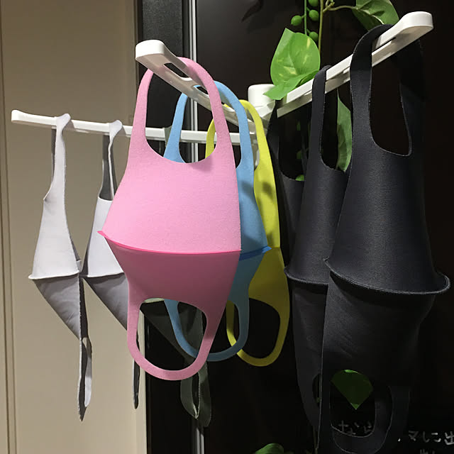 送料無料 在庫あり 即納 国内発送 日本製ピッタマスク Pitta Mask キッズスイート Saxeblue Yellow Pink 子供用 スモールサイズ サックスブルー イエロー ピンク 全国マスク工業会員 洗えるマスクのレビュー クチコミとして参考になる投稿1枚 Roomclip ルームクリップ