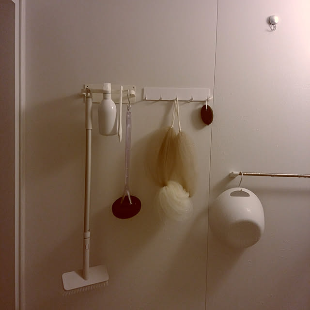 Bottle S Wh ホワイト Foam 泡スプレー 泡タイプ スプレーボトル白のレビュー クチコミとして参考になる投稿3枚 Roomclip Item Bottle S Wh ホワイト Foam 泡スプレー 泡タイプ スプレーボトル白のレビュー クチコミとして参考になる投稿3枚 Roomclip Item