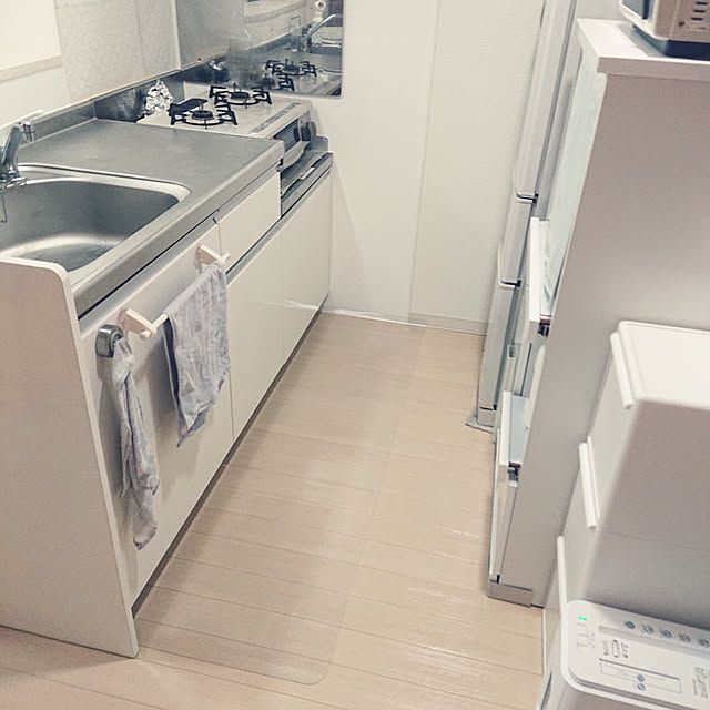 1年保証 キッチンマット Pvcキッチンマット 240cm 45 240 1 5mm厚 大判 ソフト クリアキッチンマット クリアマット 透明マット 45 240cm 45cm 240 撥水 フロアマット カット 床暖房 台所 キッチン用品 送料無料 のレビュー クチコミとして参考になる投稿8枚 1年保証 キッチンマット Pvcキッチンマット 240cm 45 240 1 5mm厚 大判 ソフト クリアキッチンマット クリアマット 透明マット 45 240cm 45cm 240 撥水 フロアマット カット 床暖房 台所 キッチン用品 送料無料 のレビュー クチコミとして参考になる投稿8枚