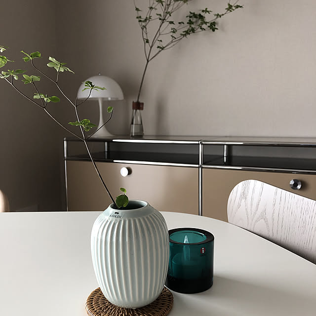 写真付きレビュー ケーラー Kahler ハンマースホイ フラワーベース ミニ 10cm 花瓶 Hammershoi Vase H100 花びん ベース 北欧雑貨の通販商品 口コミ情報 Roomclipショッピング