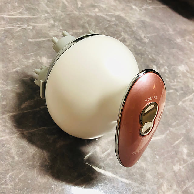 ヤーマン ミーゼ ヘッドスパリフト 選ぶ景品付 防水仕様 頭皮マッサージ機 頭皮洗浄器 頭皮マッサージ器 ヘッドスパ 頭皮洗浄機 ののレビュー クチコミとして参考になる投稿1枚 Roomclip Item