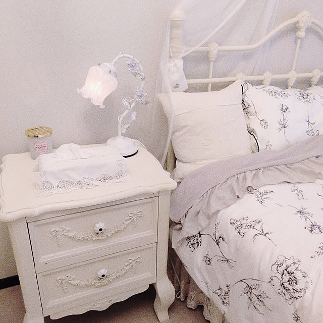 写真付きレビュー】フラワースタンドライト(Muguet)/1灯の通販商品口コミ情報 | RoomClipショッピング 写真付きレビュー】フラワースタンドライト(Muguet)/1灯の通販商品口コミ情報 | RoomClipショッピング