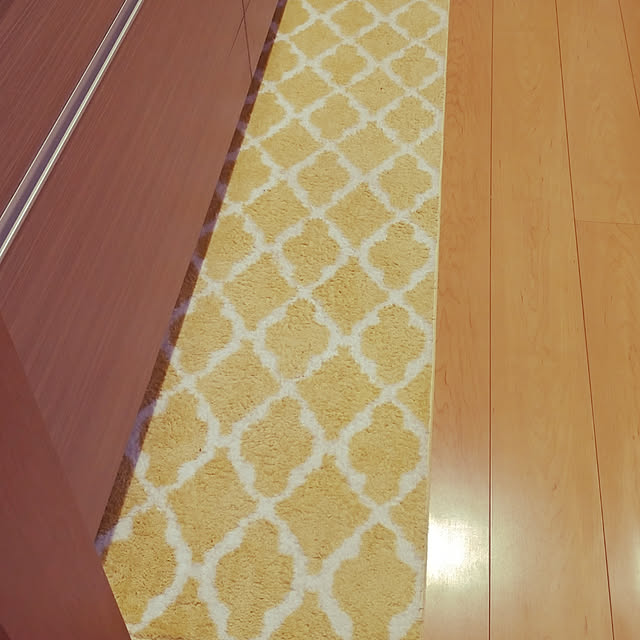 写真付きレビュー Ikea イケア キッチンマット イエロー 黄色 ホワイト 白 45x1cm Z Auning アウニング キッチン用品 キッチンファブリック 台所用マット おしゃれ シンプル 北欧 かわいい クッションの通販商品 口コミ情報 Roomclipショッピング