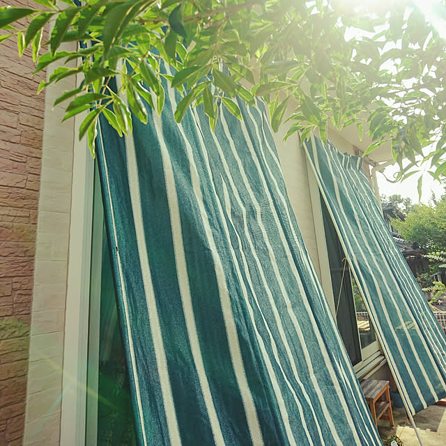 日よけ 窓 外側 2m おしゃれ 幅0cm シェード 立てかけ式 たてす 日除け サンシェード 目隠し 1f ベランダ 遮光 西日対策 日よけシェード すだれ 洋風 スクリーン Uvカット 紫外線 よしず 日差し ガーデン エクステリア シンプル ガーデニング ブラインド シンプル