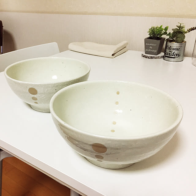 丼ぶり どんぶり 和食器 水玉 お好みどんぶり 大 ドットモノトーンシリーズ 丼 食器 おしゃれ ラーメンどんぶり ボウル 鉢 大鉢 ラーメン 麺鉢 ドンブリ 食器 和風のレビュー クチコミとして参考になる投稿1枚 Roomclip ルームクリップ 丼ぶり どんぶり 和食器 水玉 お好みどんぶり 大 ドットモノトーンシリーズ 丼 食器 おしゃれ ラーメンどんぶり ボウル 鉢 大鉢 ラーメン 麺鉢 ドンブリ 食器 和風のレビュー クチコミとして参考になる投稿1枚 Roomclip ルームクリップ