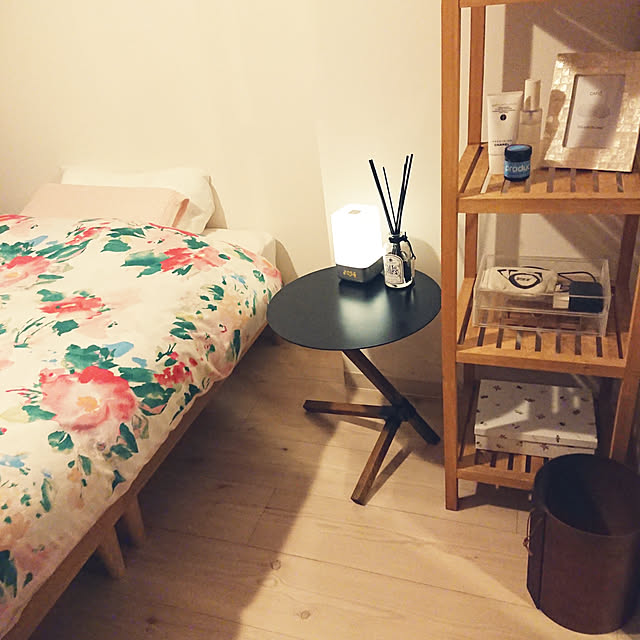 大型商品送料無料 10分で組み立てられるタモ材のすのこベッド シングル のレビュー クチコミとして参考になる投稿2枚