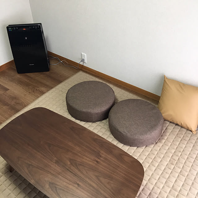 12 Offクーポン 6 27 23 59迄 楽天ランキング1位 カバーが洗える16cmの 極厚 低反発クッション座布団 Sweet 1個 丸形 四角 日本製 送料無料 沖縄 離島への配送不可 のレビュー クチコミとして参考になる投稿3枚 Roomclip ルームクリップ