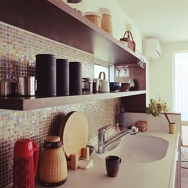 まな板 丸 直径30cm厚さ3 3cm 木 抗菌 国産青森ヒバ木の丸いまな板 一枚板 送料無料 お届けするまな板 の木目は全て異なります お客様の木目のご要望にはお答え出来ませんのでご了承下さい まな板立ては付属致しません のレビュー クチコミとして参考になる