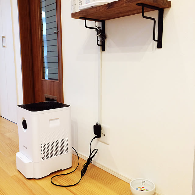 ウォールナット 白太無 集成材 積層材 フリーカット 厚さ25 巾0 長さ500mm Diy専用木材のレビュー クチコミとして参考になる投稿4枚