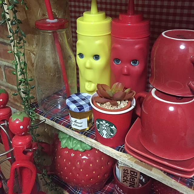 Kikkerland キッカーランド Kikkerlandマックス モリス ケチャップ マスタード キッカーランドのレビュー 口コミとして参考になる投稿19枚 Roomclip ルームクリップ Kikkerland キッカーランド Kikkerlandマックス モリス ケチャップ マスタード キッカーランドのレビュー 口コミとして参考になる投稿19枚 Roomclip ルームクリップ