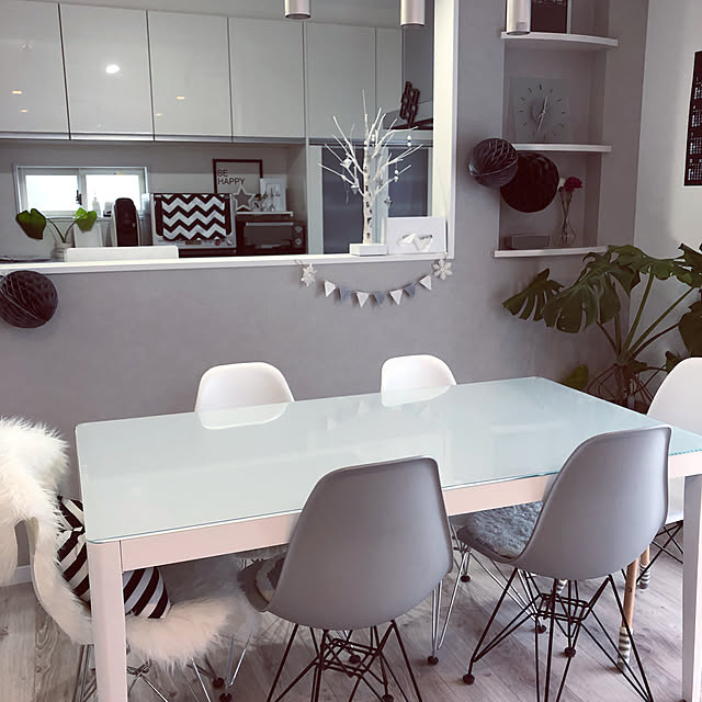 ダイニングテーブル ガラス おしゃれ シンプル ガラスダイニングテーブル ウィズ 150 テーブル つくえ 机 食卓 食卓テーブル 食卓机 キッチンテーブル ダイニング キッチン 優雅 お洒落 オシャレ アジャスター付き ガラス天板 ガラス製家具 ガラス製 大人 Gdt 7681の