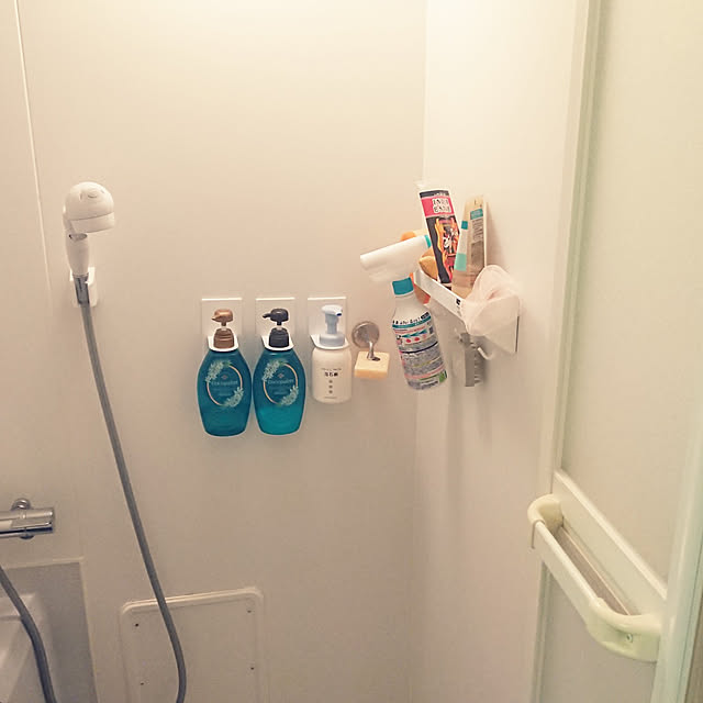 3dアースシャワーヘッドスパ 3d Earth Shower Headspa シャワーヘッド 節水 増圧 手元ストップ 水量切替 角度調節 3d B1a シャワーヘッド 日本製 節水 節水シャワー 水圧アップ 増圧 アラミック Arromic 送料無料 のレビュー クチコミとして参考になる投稿1枚