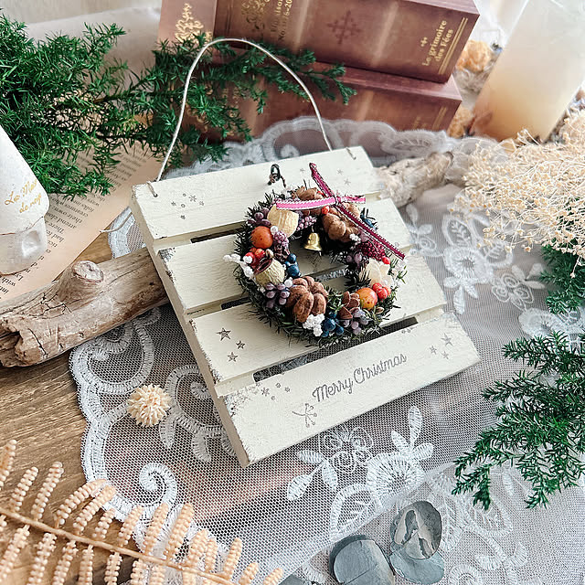 飾ればもうワクワクがはじまる♡色も素材も自由に楽しむクリスマスリース