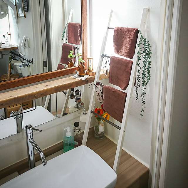 プチプラ派も本格派も注目！作ってみたいタオル掛けDIYアイデア集