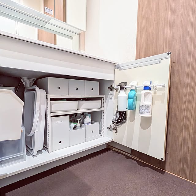 スペースを有効活用できる！つっぱり棒の「じゃない使い方」！