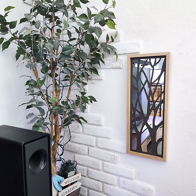 お部屋が変わる！ニトリのミラーで暮らしをアップデート