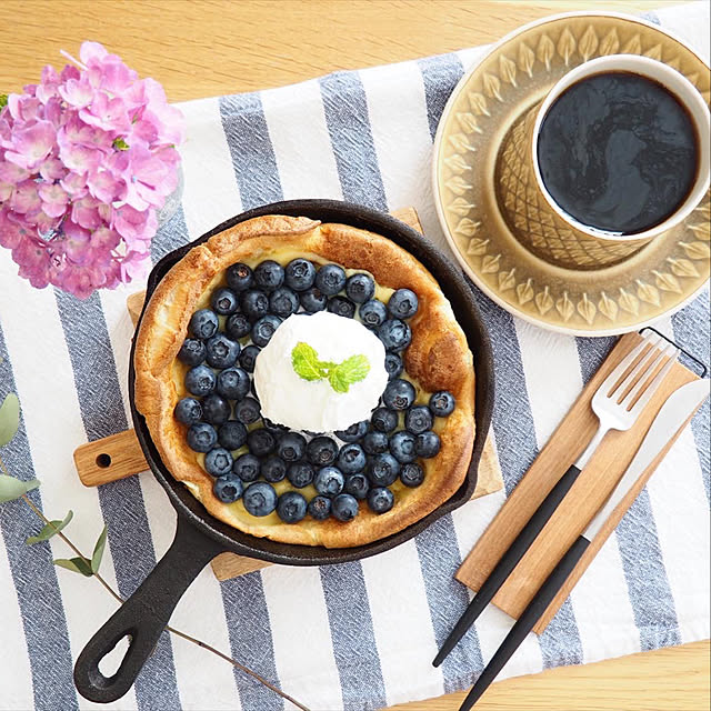 いつもの食卓がカフェごはんになる♪ニトリのスキレット鍋を使ったテーブルコーディネート