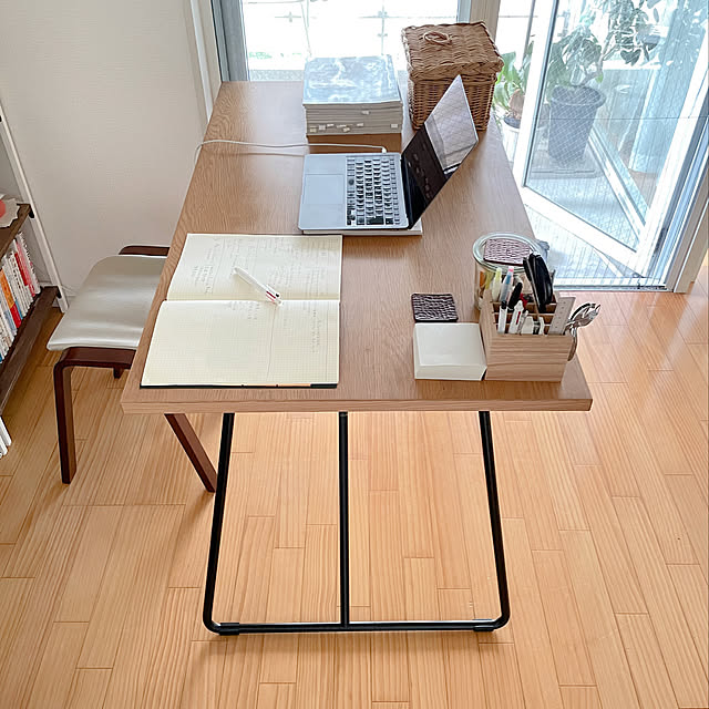 目的に合うシンプルなデザインのデスクが見つかる！仕事や勉強におすすめの、無印良品のデスク6選
