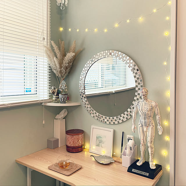 暮らしを心地よくアップデート！使いやすくてデザイン性のあるニトリのミラー