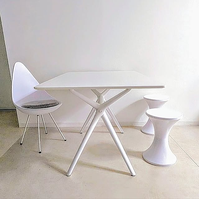 毎日が快適になる家具や家電がそろう！モダンデコのインテリアアイテム