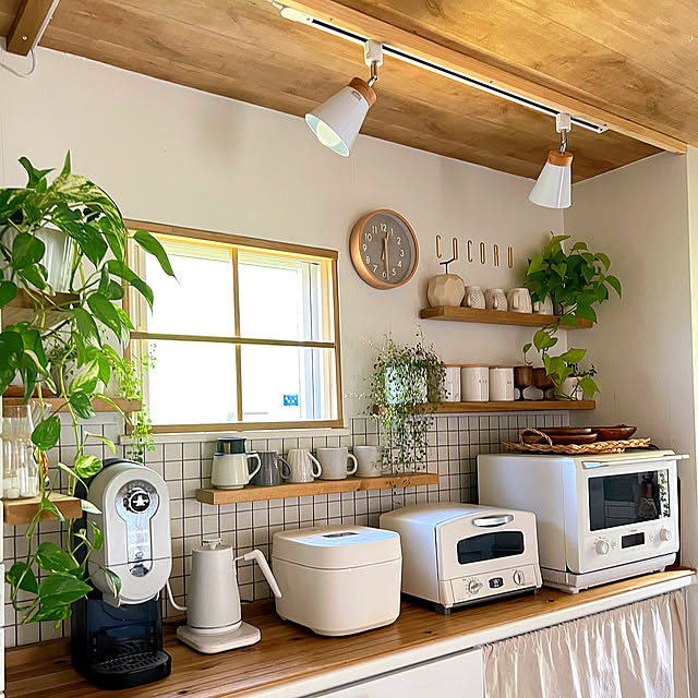「DIY×グリーンで自分らしく♪作ることを楽しむ、ボタニカルなキッチン」 by yumimaruさん