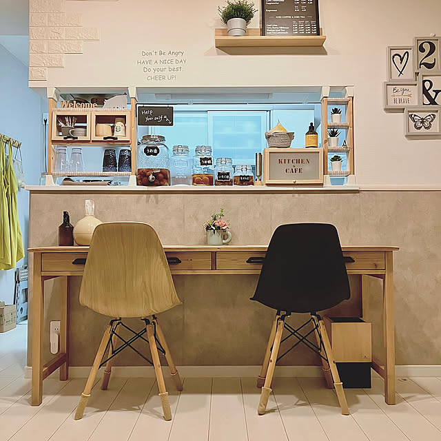 こなれた雰囲気も楽しめる☆カウンターテーブルのコーディネート実例