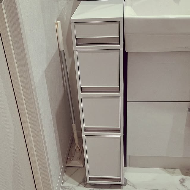 【高コスパアイテム】長さのあるアイテムもすっきり収納！無印良品 収納ストッカー by hanapanさん