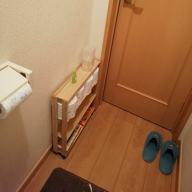 プチプラアイテムを使って挑戦できる！100均商品でトイレをDIY