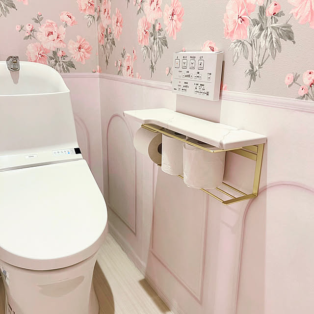 落ち着いた居心地の良い空間を自分で作りませんか？トイレの壁リメイク実例集