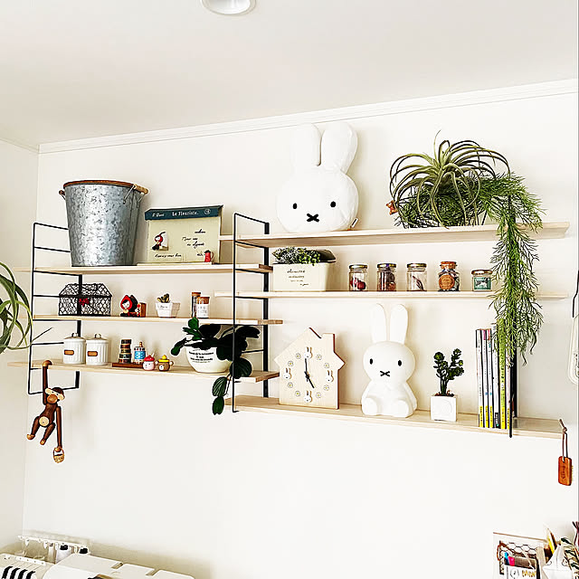 100均アイテムで手軽にDIYを楽しむ♪お部屋を着飾ってくれるウォールシェルフ6選