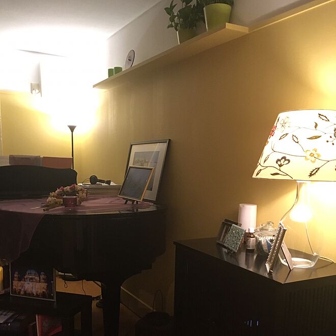 リビング/グランドピアノがある部屋/チェスト/照明のインテリア実例 - 2017-02-06 23:25:11
