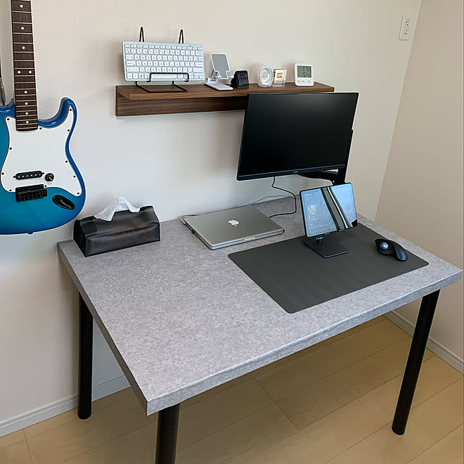 リメイクシート/コンクリート風/DIY/DIY机/机のインテリア実例 - 2023