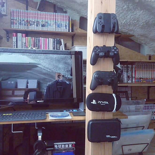 棚 秘密基地 ゲーム部屋 ゲームコントローラー 携帯ゲーム機 などのインテリア実例 18 01 26 22 37 12 Roomclip ルームクリップ