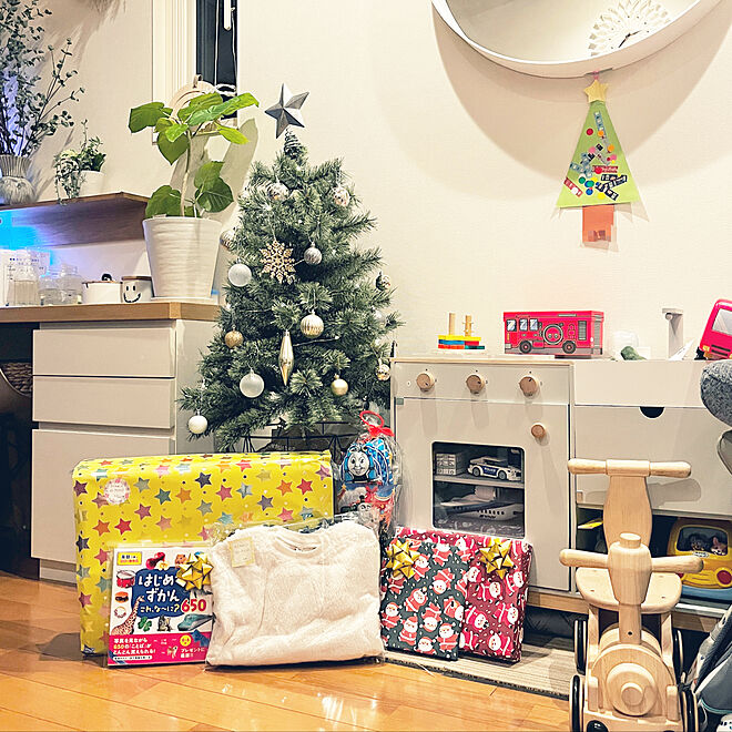 サンタの置物/クリスマスプレゼント準備/小さいお家/ミサワホーム/戸建て...などのインテリア実例 - 2021-12-24 22:23:22