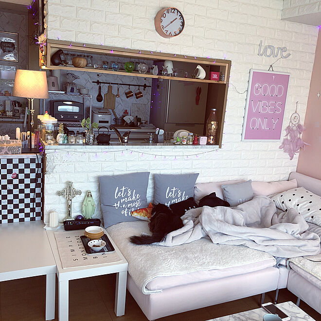 IKEA/ソーデルハムン/ピンクハムン/寝椅子ハムン/ピンクの壁...などの
