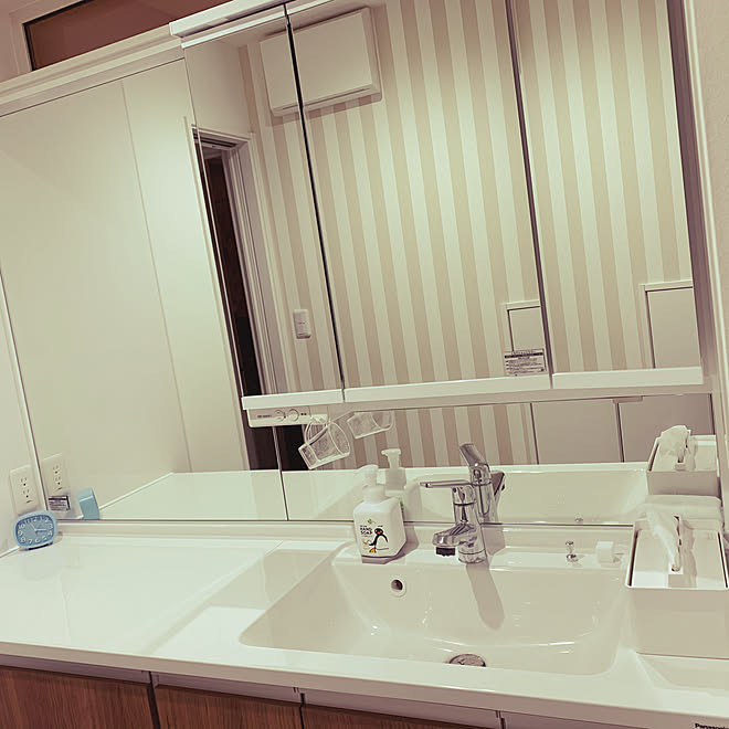 ストライプの壁紙 洗面所 ダイソー バス トイレのインテリア実例 02 23 17 10 11 Roomclip ルームクリップ ストライプの壁紙 洗面所 ダイソー バス トイレのインテリア実例 02 23 17 10 11 Roomclip ルームクリップ