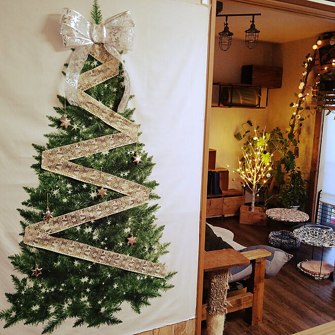 壁 天井 クリスマス クリスマスツリー タペストリーツリーのインテリア実例 22 12 24 16 36 53 Roomclip ルームクリップ