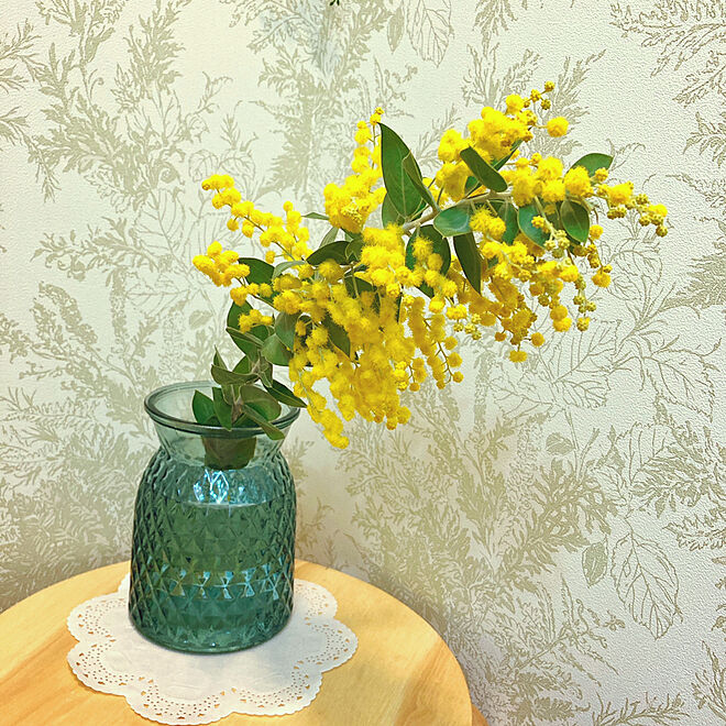 小さなフラワーベース ミモザの花束セット 送料込 スワッグ紐つけれます Www Guildhallshoppingexeter Co Uk