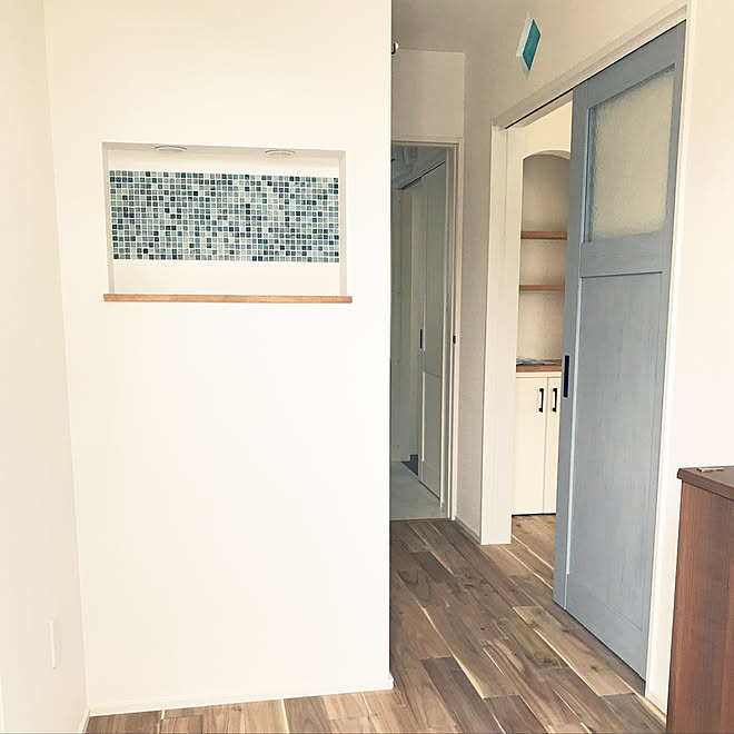 引き戸 リビングドア 引き戸 水色 ガラスブロック Lixilドア などのインテリア実例 19 08 19 22 37 08 Roomclip ルームクリップ