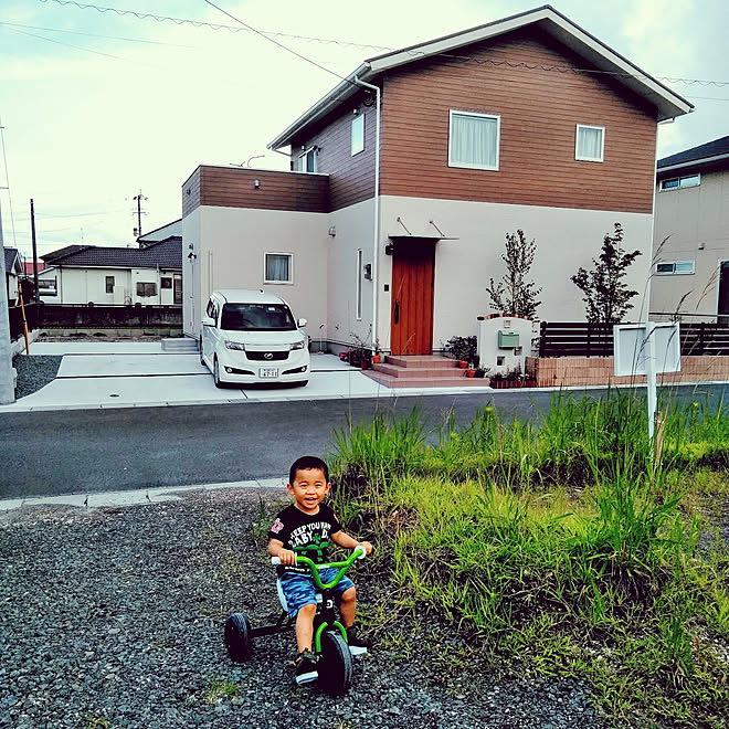 部屋全体/北欧/三角屋根/可愛いポスト/子供と暮らす家...などのインテリア実例 - 2018-06-30 07:00:21