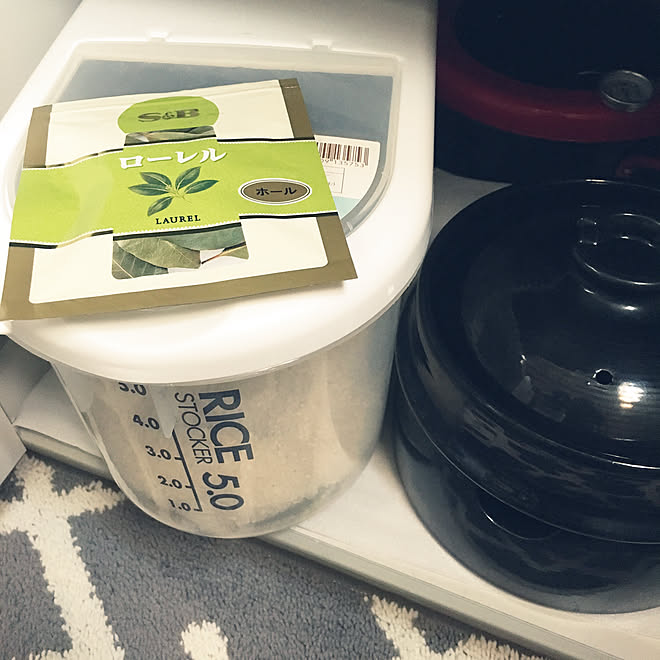 ライスストッカー ローレル ローリエ 土鍋 お米の保存 などのインテリア実例 19 07 29 19 53 32 Roomclip ルームクリップ