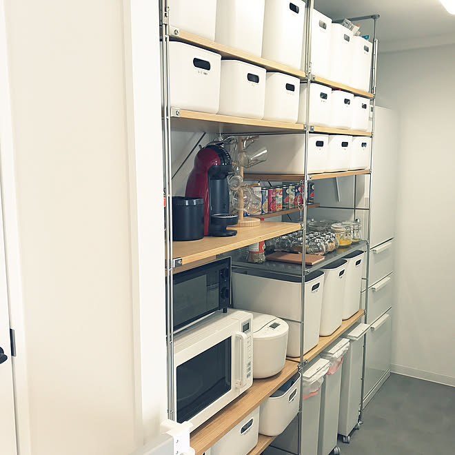 やわらかポリエチレンケース パントリー ステンレスユニットシェルフ 無印良品 食器棚 などのインテリア実例 21 04 03 16 23 36 Roomclip ルームクリップ