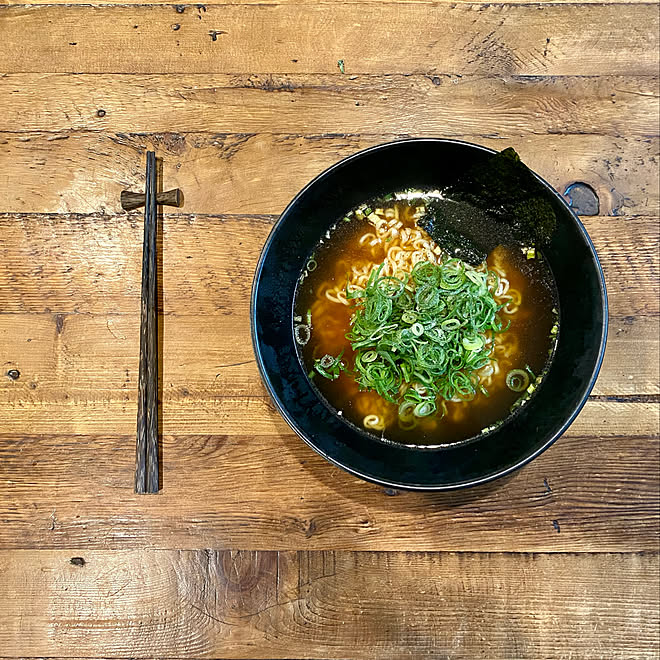 いただきます/ショッ〜ク/塩味きらしてた〜/サッポロ一番しょうゆ味/夜食たべよ...などのインテリア実例 - 2022-05-14 01:08:32