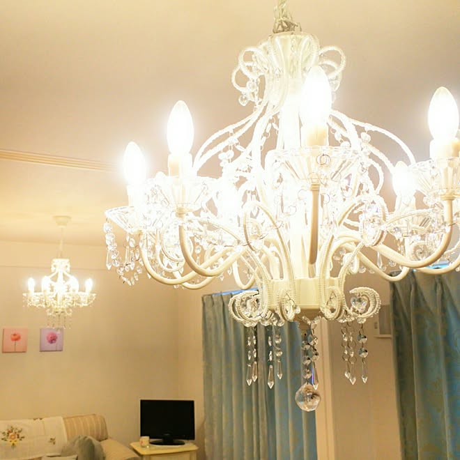 ローラアシュレイ　シャンデリア　お値下げ！ ローラアシュレイ シャンデリア ローラアシュレイ シャンデリア 5灯