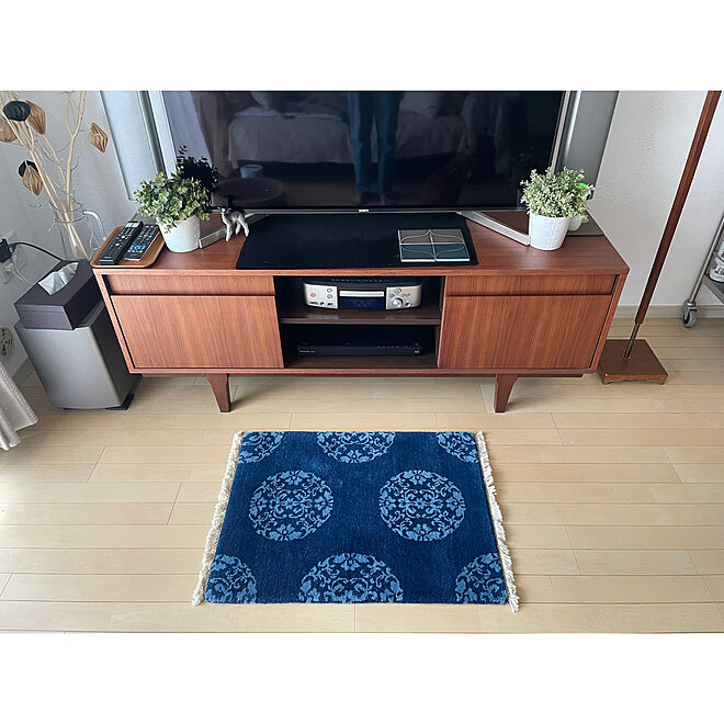 unico TVボード/ミックスインテリア/シノワズリ/MUNI carpets/IKEA...などのインテリア実例 - 2023-05-28 11:27:30