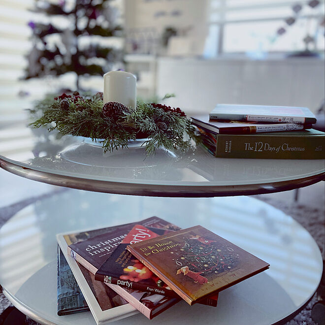 クリスマスの本/クリスマス/暮らしを楽しむ/季節を楽しむ/クリスマスツリー...などのインテリア実例 - 2022-11-21 23:53:49
