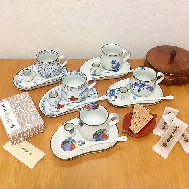 漆塗り木の葉の小皿 菓子器 和柄カップ ソーサー 器 みて頂き有難うございます などのインテリア実例 22 05 07 12 02 53 Roomclip ルームクリップ