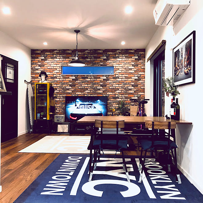 アクセントクロス 男前インテリア サンゲツ壁紙 Lixil いいね フォローありがとうございます などのインテリア実例 05 23 19 16 53 Roomclip ルームクリップ