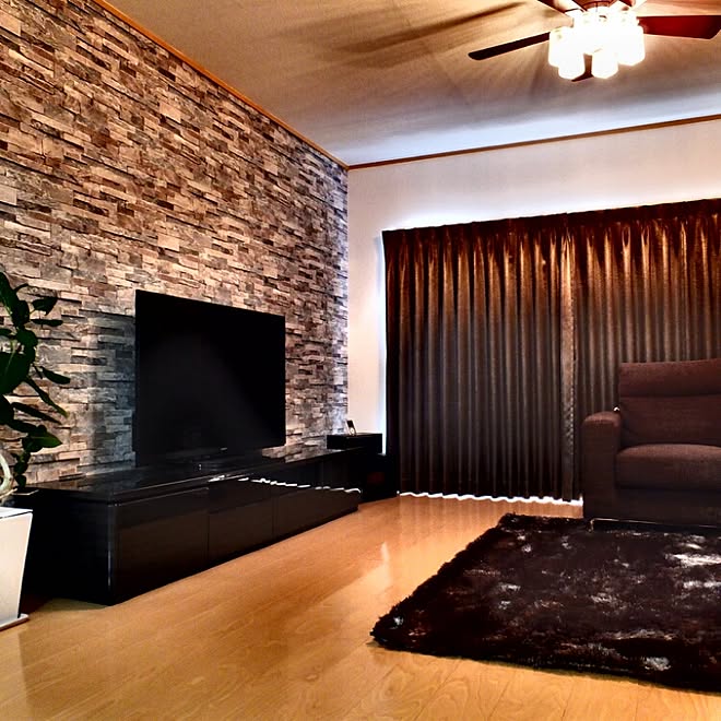 リビング ブラウン ラグ シンプル 壁紙 などのインテリア実例 15 02 22 22 35 32 Roomclip ルームクリップ リビング ブラウン ラグ シンプル 壁紙 などのインテリア実例 15 02 22 22 35 32 Roomclip ルームクリップ