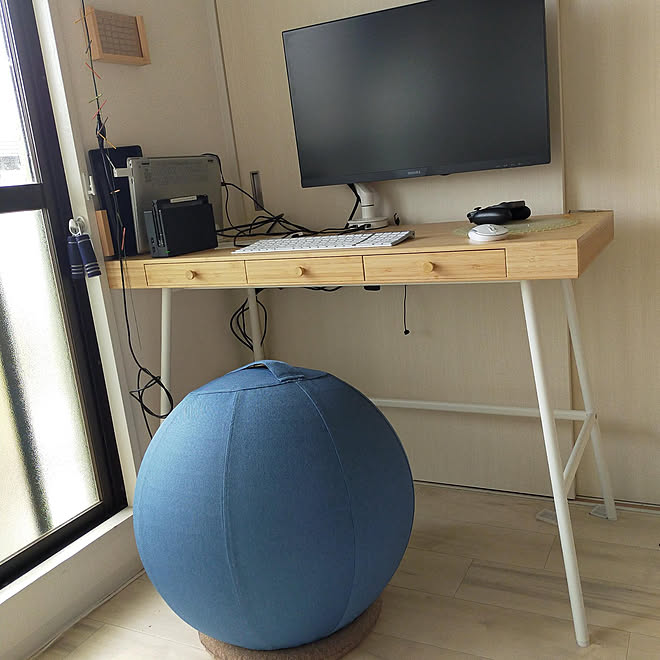 送料込み IKEA リルオーセン デスク 面倒くさかっ 